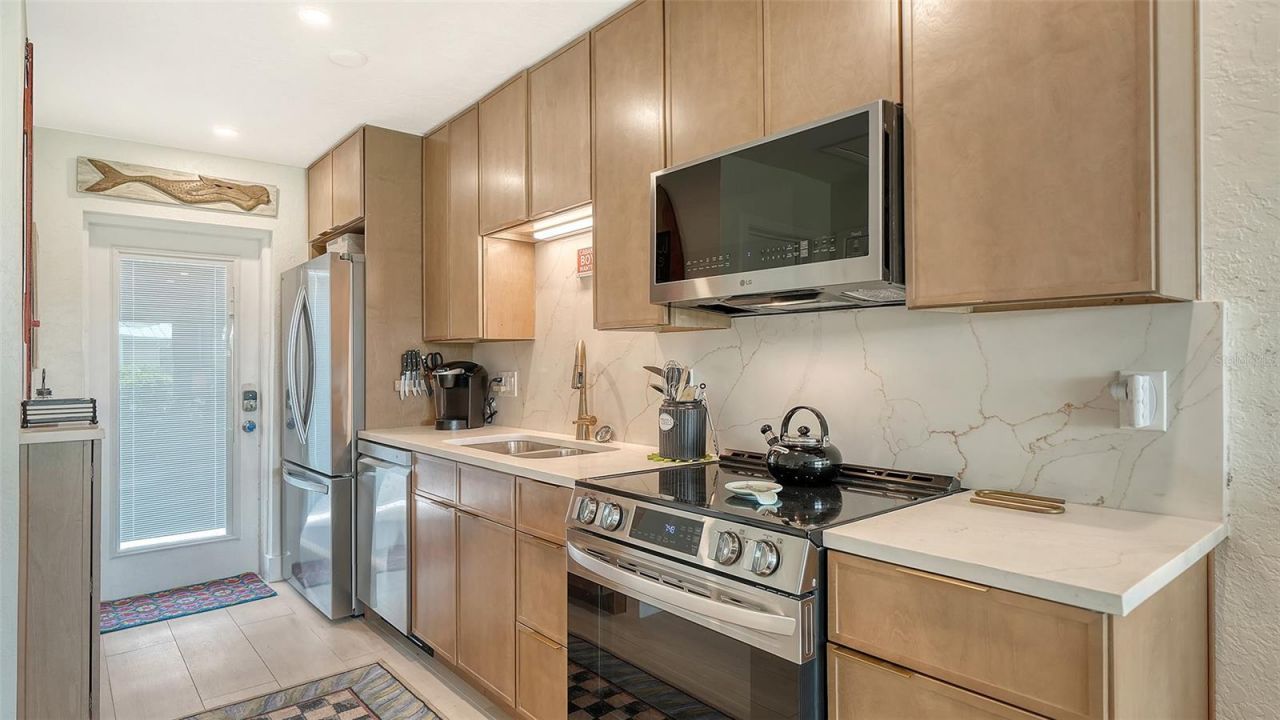 5830 Midnight Pass Road, Unit 32, Sarasota, FL 34242 Photo