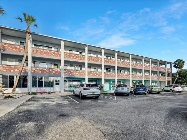 4300 58TH STREET N, Unit 1915, KENNETH CITY, FL 33709