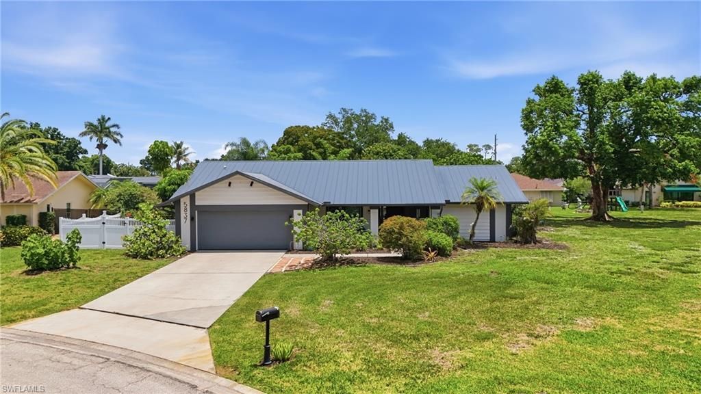 5837 Tallowood Cir, Fort Myers, FL 33919 Photo