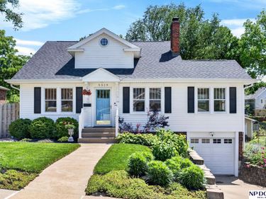 5519 Emile Street , Omaha, NE 68106