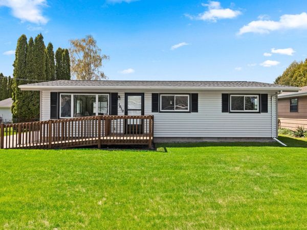 1610 Holly Dr, Manitowoc, WI 54220