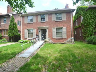 14812 Artesian Street, Detroit, MI 48223