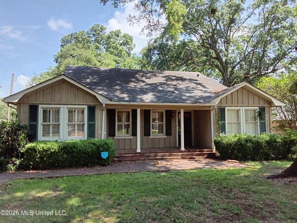 607 E Percy Street, Indianola, MS 38751
