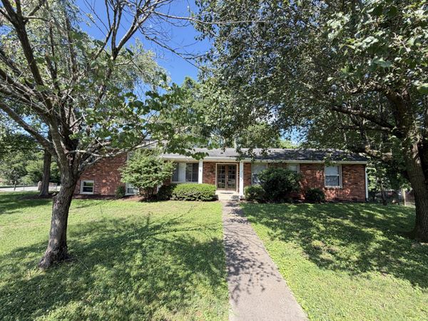 118 Rebecca Dr, Hendersonville, TN 37075