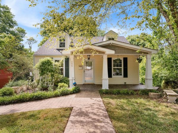 199 Maplemere Dr , Clarksville, TN 37040