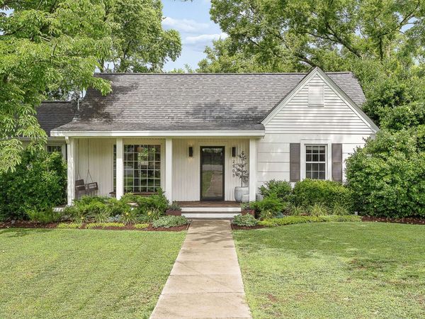2905 Dobbs Ave, Nashville, TN 37211
