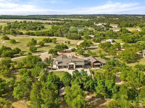 2560 Bell Springs RD, Dripping Springs, TX 78620