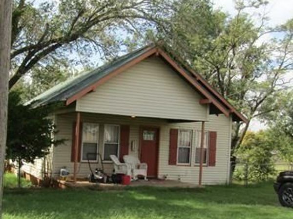 317 N 3rd Street, Weatherford, OK 73096