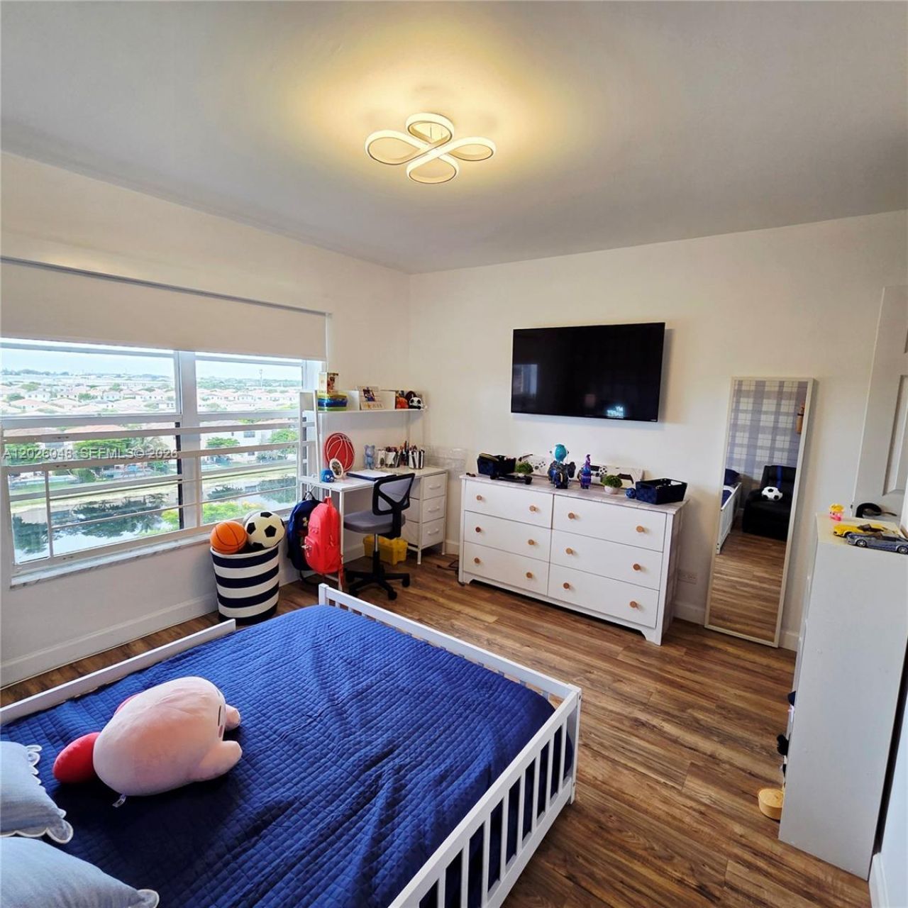 800 NE 195th St , Unit 720, Miami, FL 33179 Photo