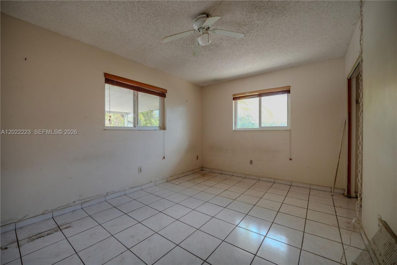 9921 SW 165th Ter , Miami, FL 33157 Photo