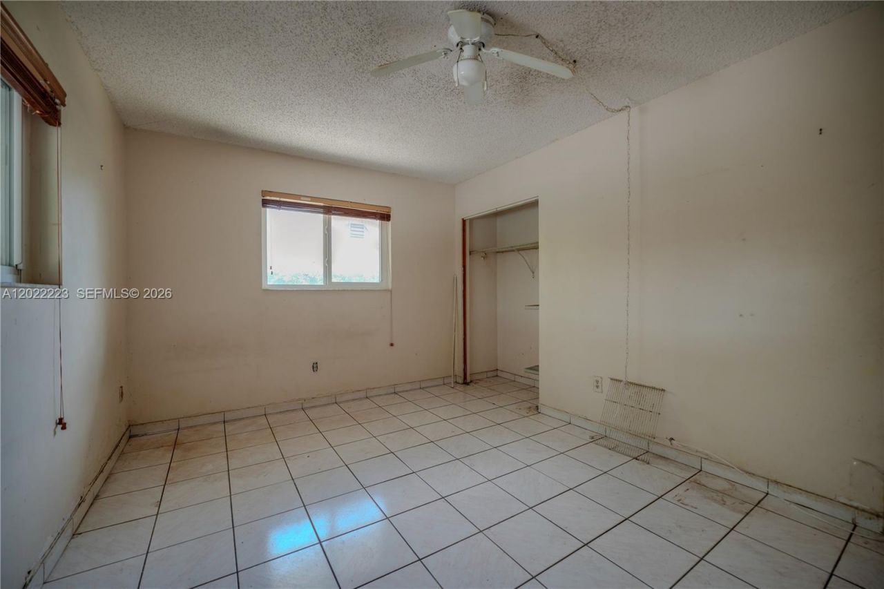 9921 SW 165th Ter , Miami, FL 33157 Photo