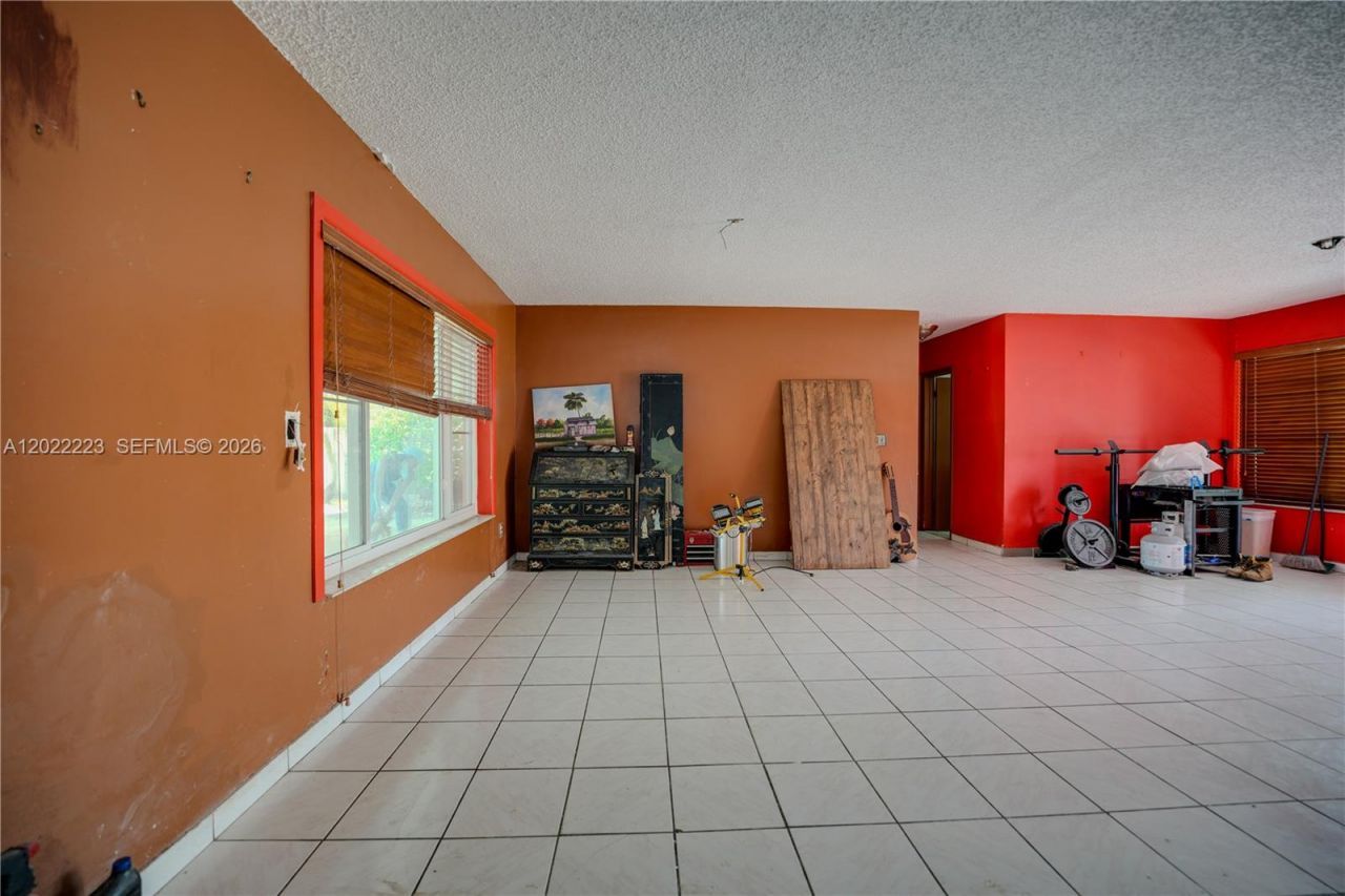 9921 SW 165th Ter , Miami, FL 33157 Photo