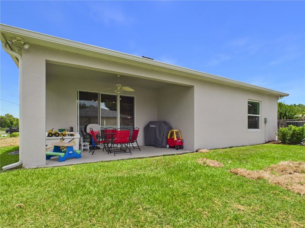 892 Genesee Avenue, Sebastian, FL 32958 Photo