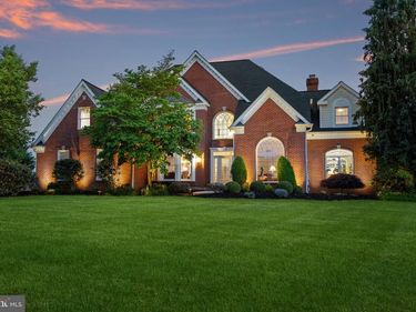 324 RIDGE AVENUE, NEWTOWN, PA 18940