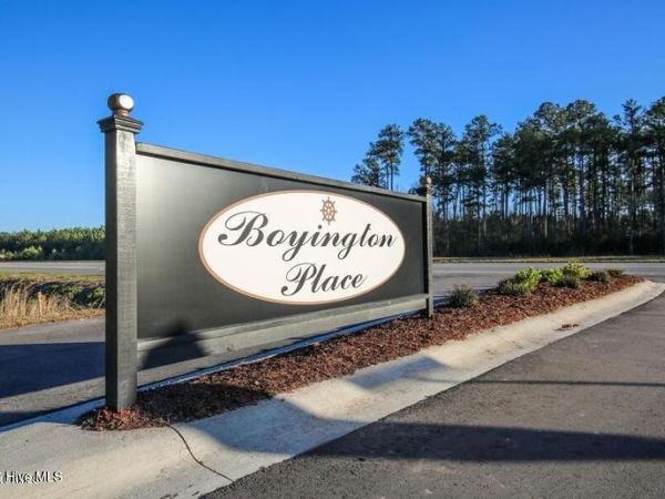 428 Sullivan Loop Road , Midway Park, NC 28544