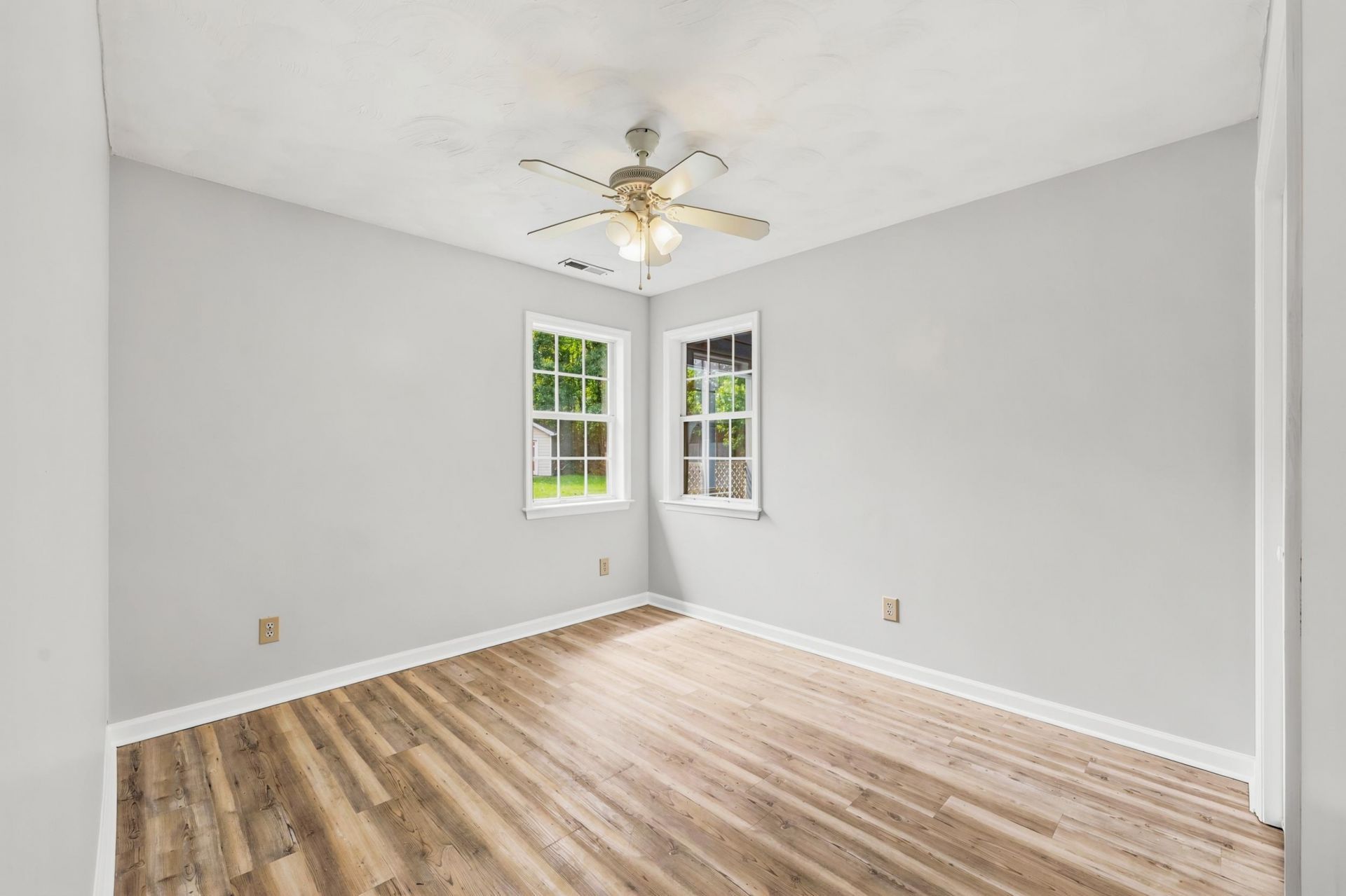 261 Gateway Dr.  Photo 20