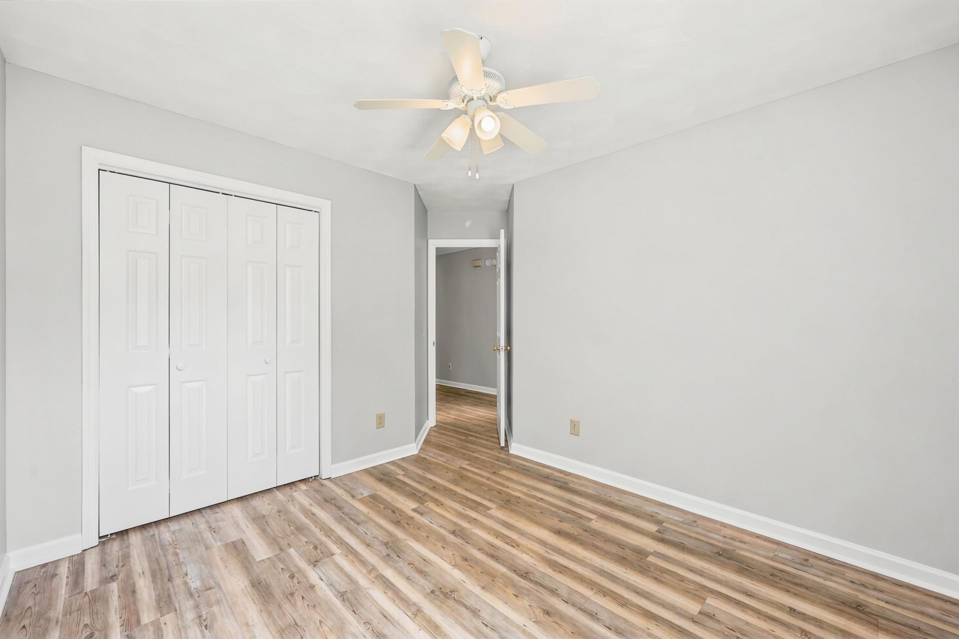 261 Gateway Dr.  Photo 21
