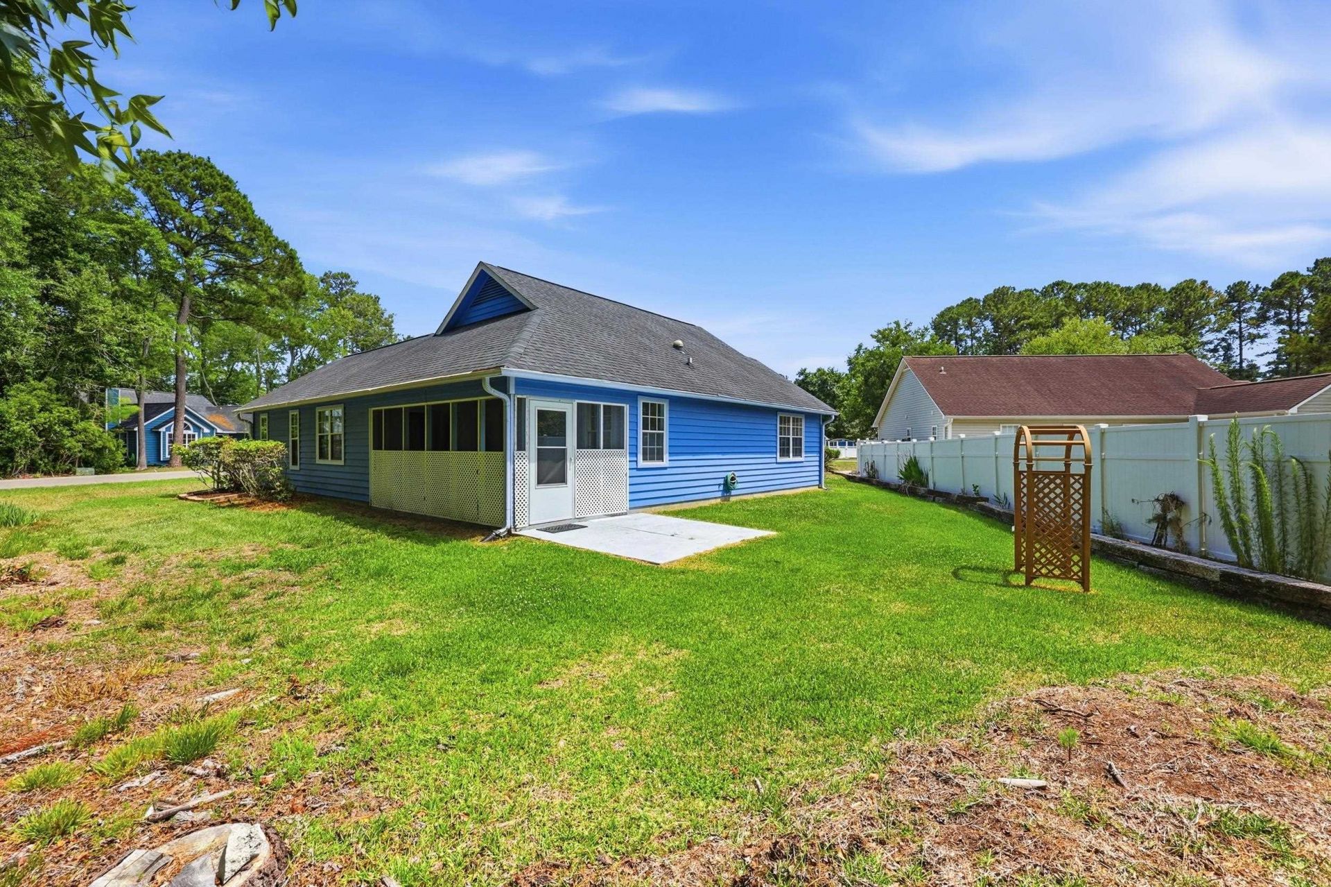 261 Gateway Dr.  Photo 25