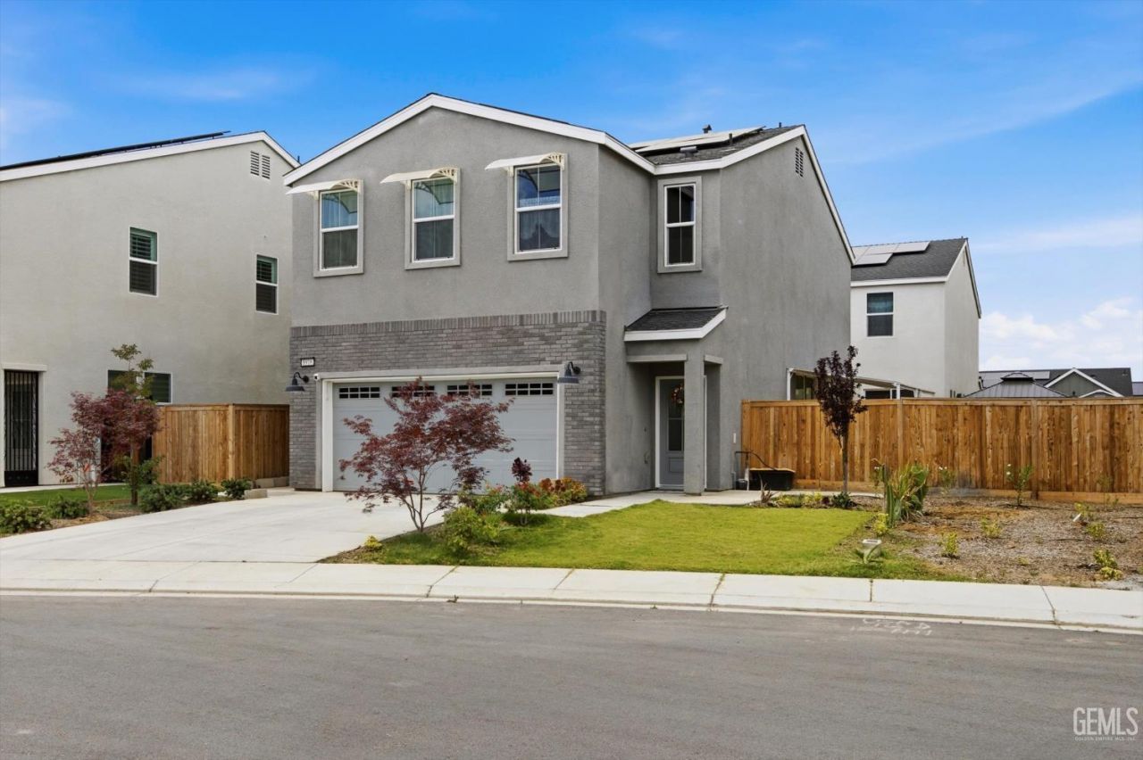 8916 Savona Lane, Shafter, CA 93263 Main Photo
