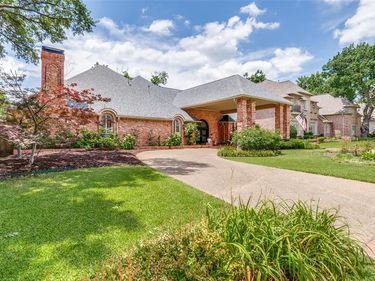 6822 Meadow Road, Dallas, TX 75230