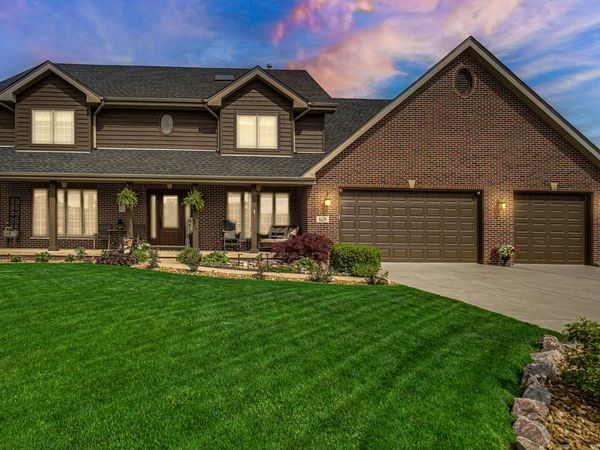 628 Fawn Circle, Lowell, IN 46356