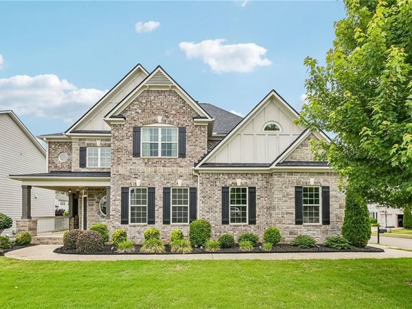129 Edinburgh Drive , Canton, GA 30115