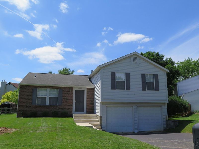 1921 Lost Valley Road, Powell, OH 43065 Photo 2