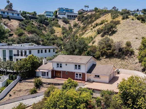 1181 Somera Road, Los Angeles, CA 90077
