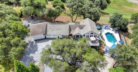 4860 Silk Tree Ln, Cool, CA 95614 Photo