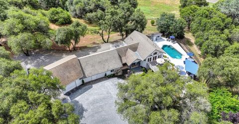 4860 Silk Tree Ln, Cool, CA 95614 Photo