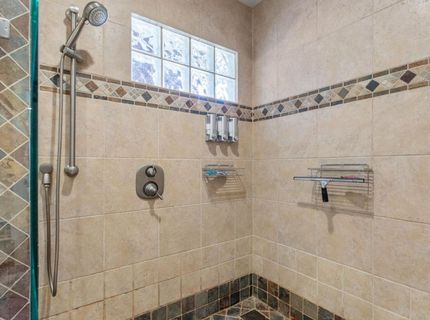 17993 Jayhawk Dr, Penn Valley, CA 95946 Photo
