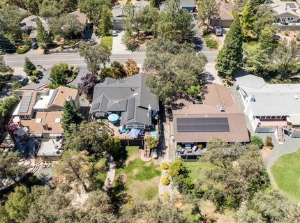 17993 Jayhawk Dr, Penn Valley, CA 95946 Photo