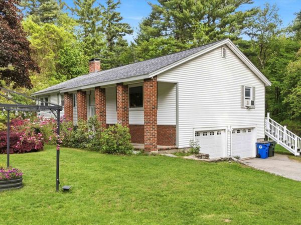 16 Glenwood Drive, Goffstown, NH 03045