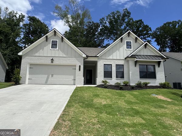 200 Rosewood Park Drive, Hoschton, GA 30548