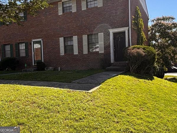 6354 Shannon Parkway, Unit 7H, Union City, GA 30291
