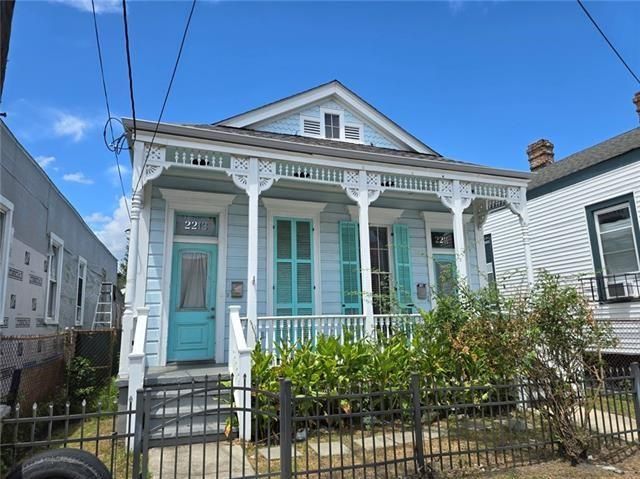 2211 MAGNOLIA Street  New Orleans, LA 