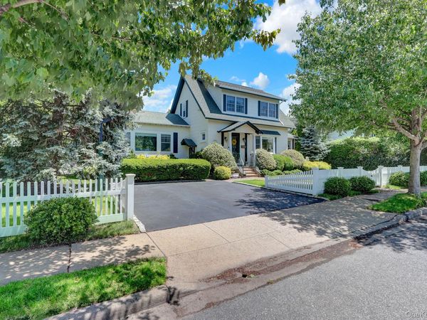 49 McCord Avenue , Merrick, NY 11566