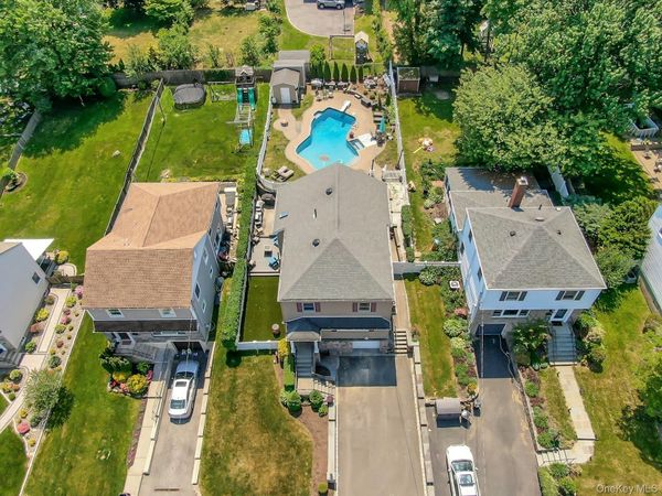 78 Tuckahoe Avenue , Eastchester, NY 10709