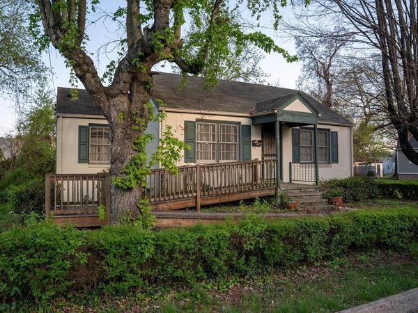 414 NW 10 1/2 ST, CHARLOTTESVILLE, VA 22903