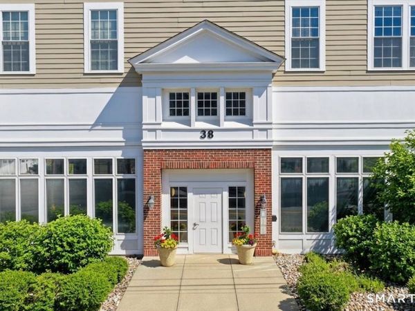 38 Hope, Unit 20, East Lyme, CT 06357