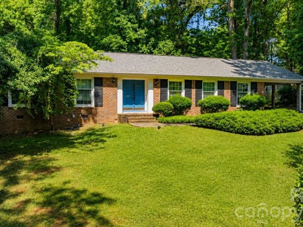13 Mayflower Lane, Unit 3, Lexington, NC 27295