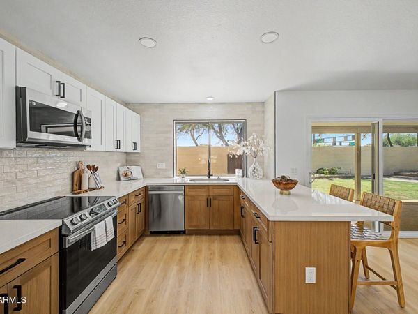 302 N 166TH Lane, Goodyear, AZ 85338