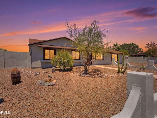 14438 N 33RD Place, Phoenix, AZ 85032