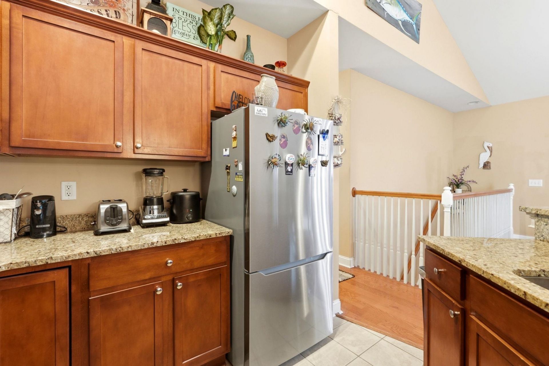 577 Sunnyside Ave.  Photo 11