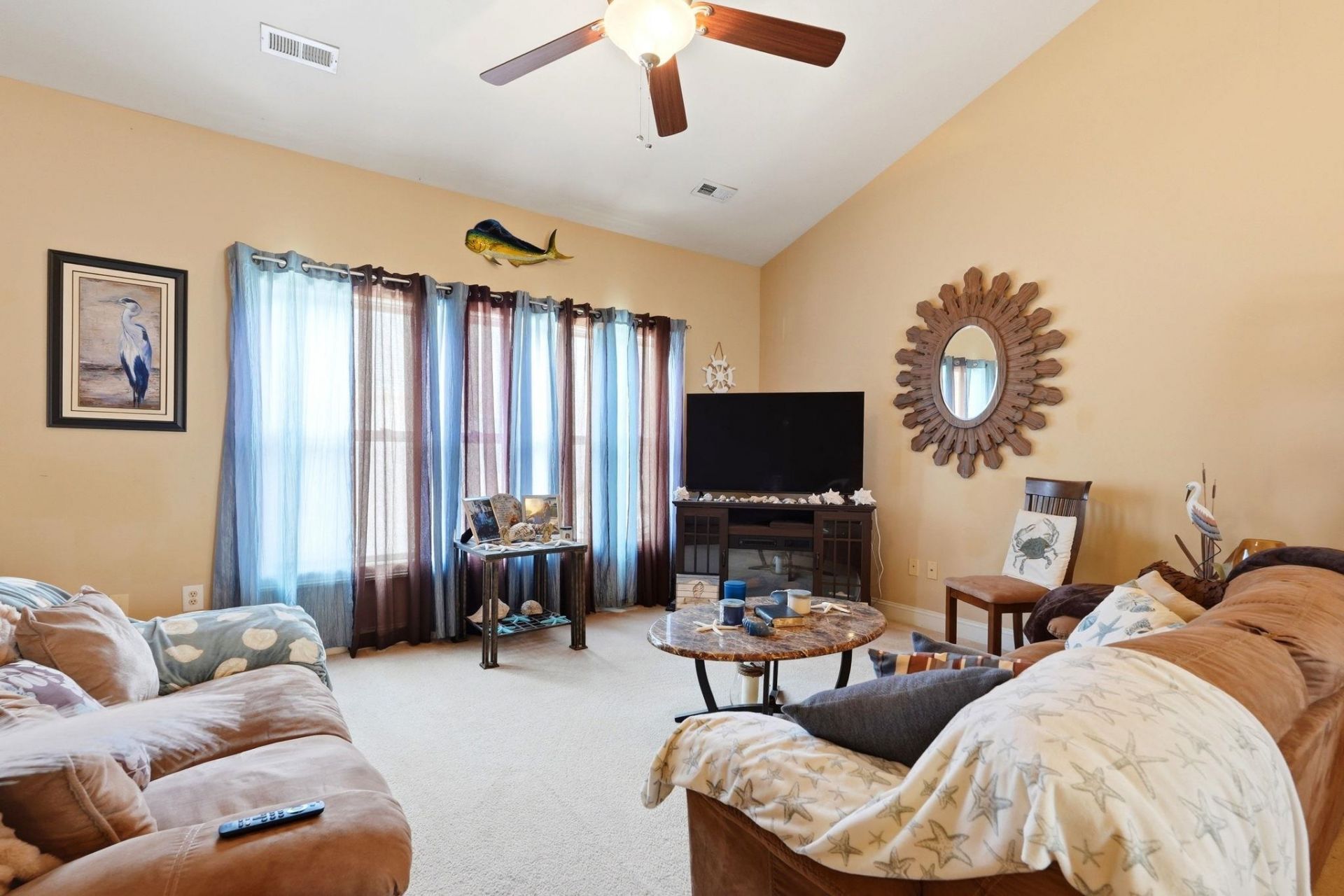 577 Sunnyside Ave.  Photo 13