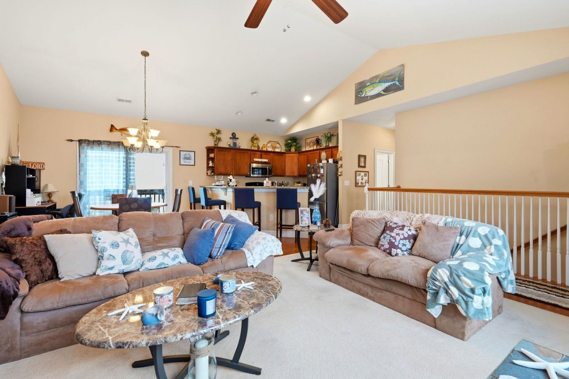 577 Sunnyside Ave.  Photo 15