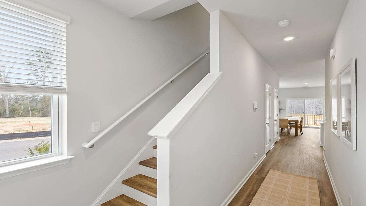 715 Galivant Drive Photo 9