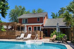1719 Waterside Boulevard photo 4