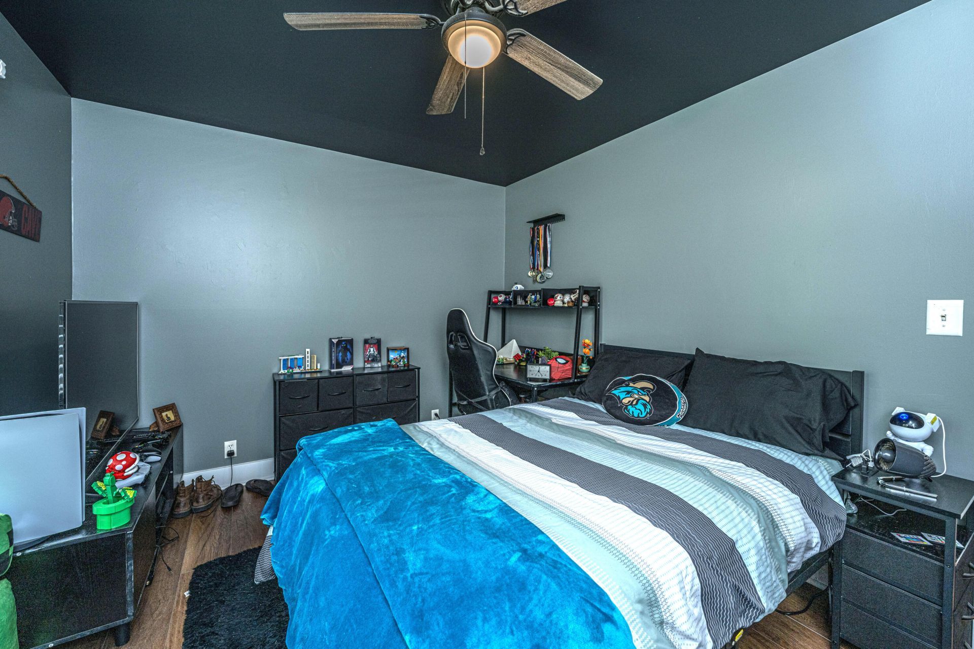 1719 Waterside Boulevard Photo 27