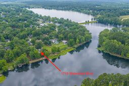 1719 Waterside Boulevard photo 4